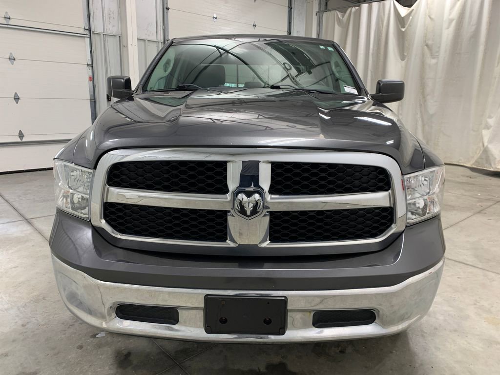 Used 2017 RAM 1500 Classic SLT AWD/4WD image 14