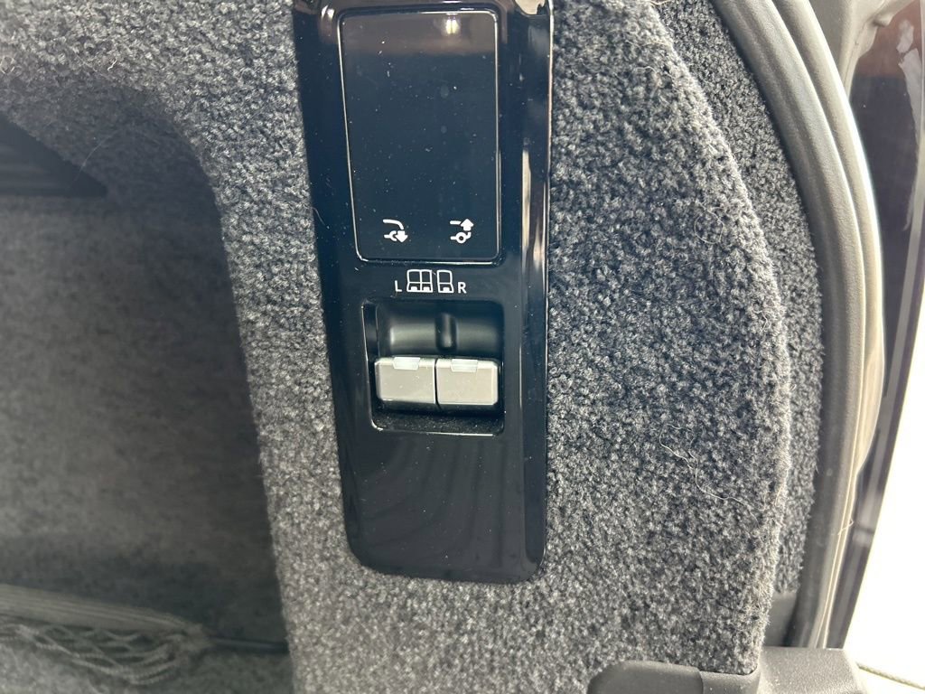 Used 2023 Land Rover Range Rover SE AWD/4WD image 50
