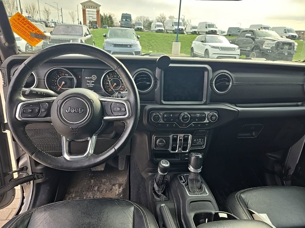 Used 2018 Jeep Wrangler Unlimited Sahara image 14