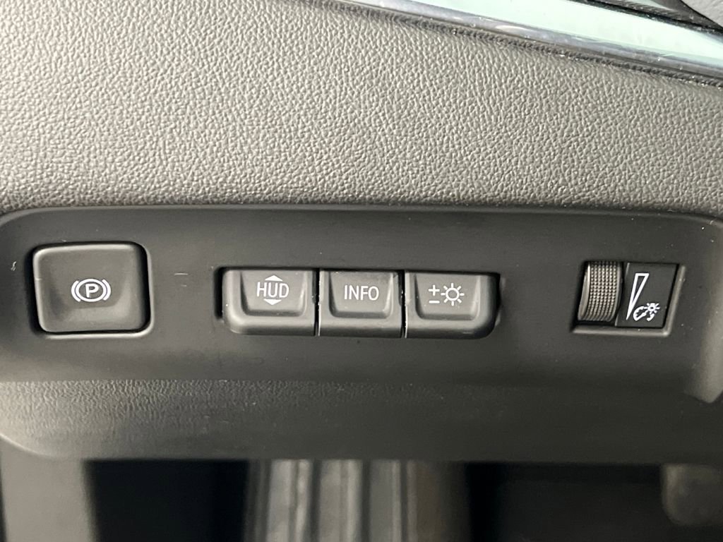 Used 2024 Buick Enclave Premium image 52