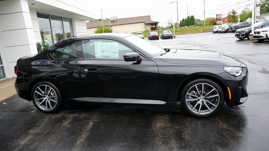 New 2025 BMW 230i xDrive Coupe w/ Convenience Package image 3