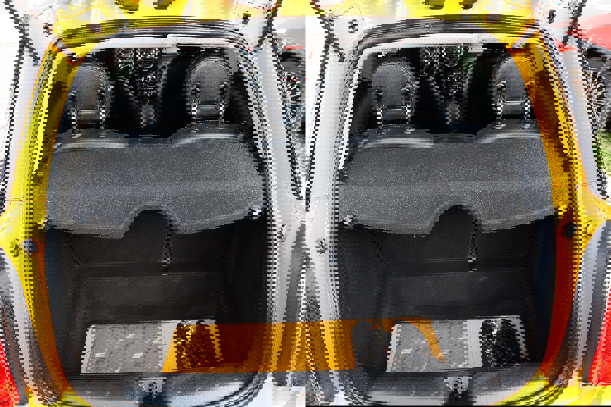 Used 2015 MINI Cooper 2-Door Hardtop image 29