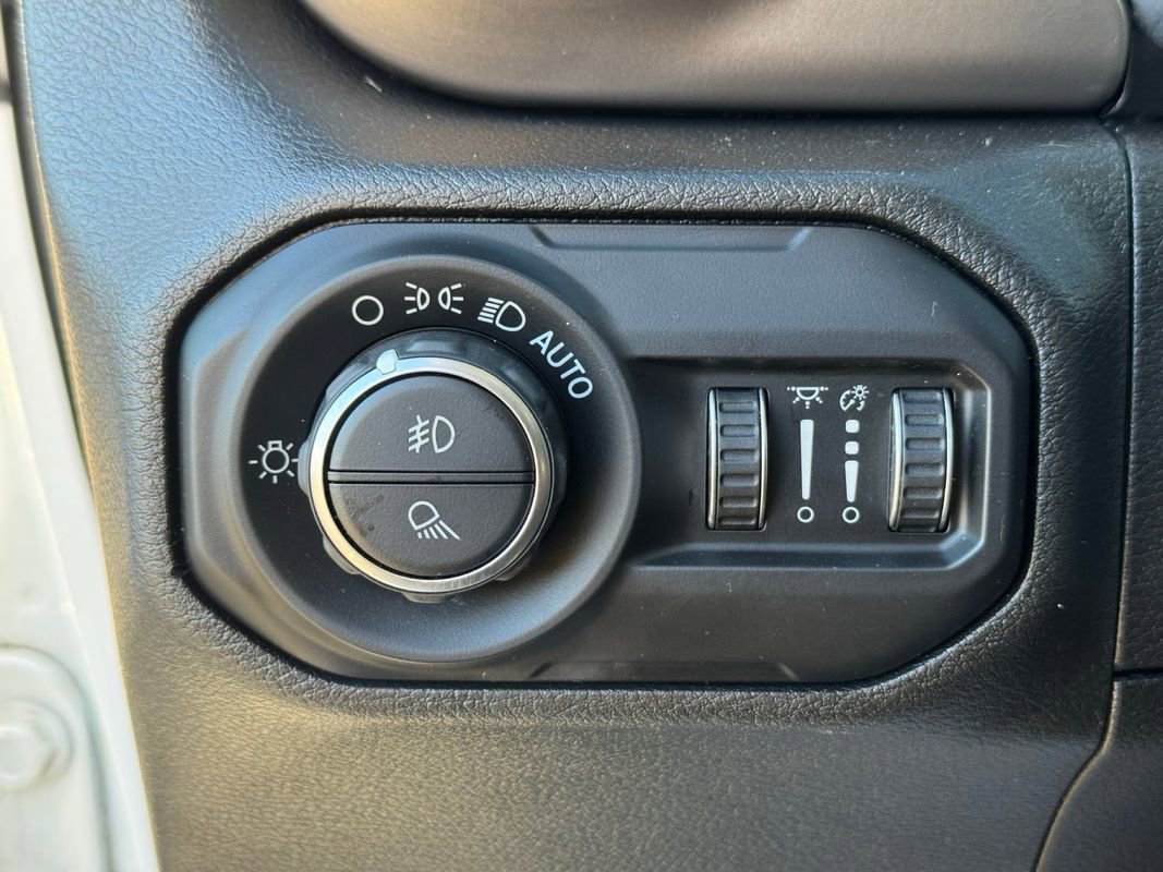 Used 2020 Jeep Gladiator Sport w/ Quick Order Package 24S image 26