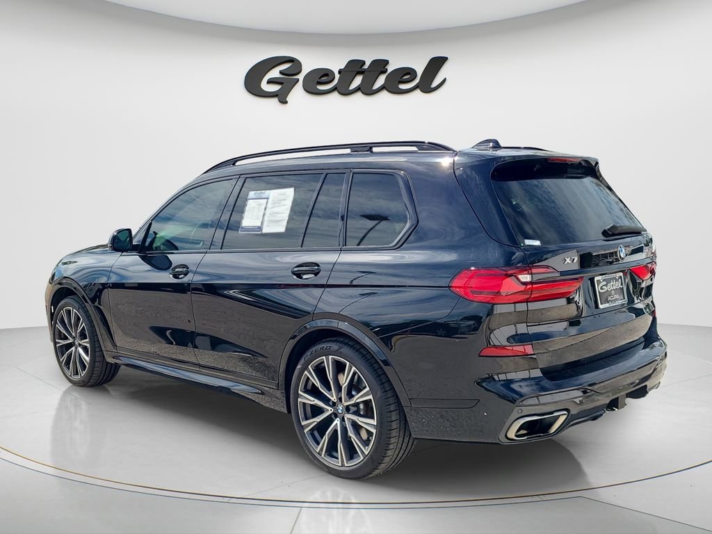Used 2021 BMW X7 M50i w/ Dynamic Handling Package image 18