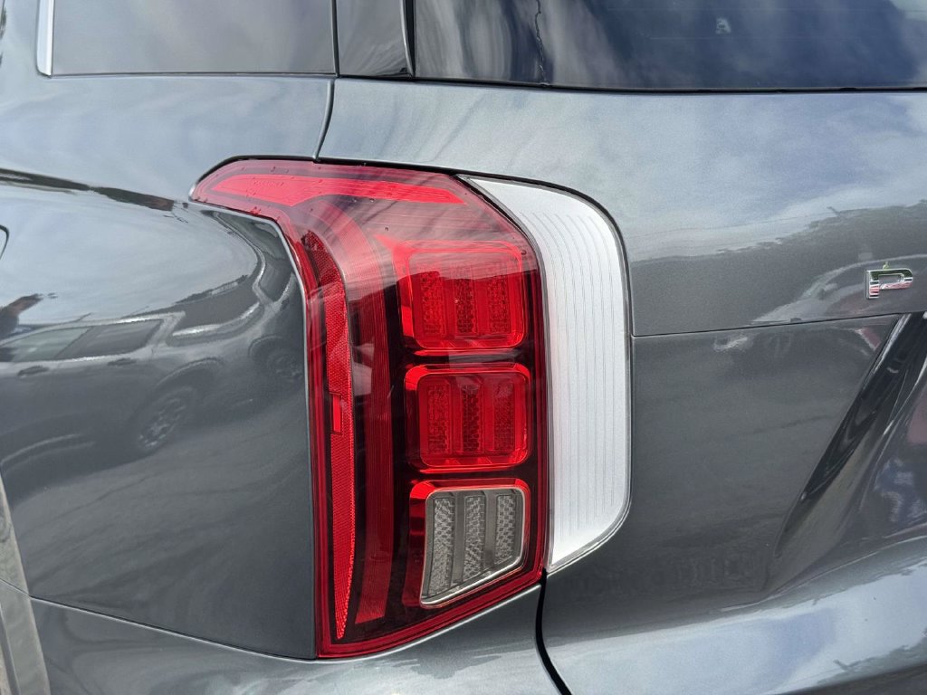 Used 2025 Hyundai Palisade Calligraphy AWD/4WD image 10