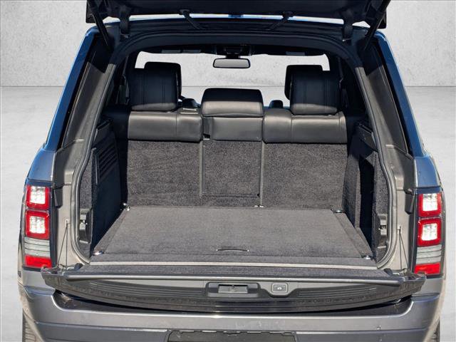 Used 2014 Land Rover Range Rover HSE image 6