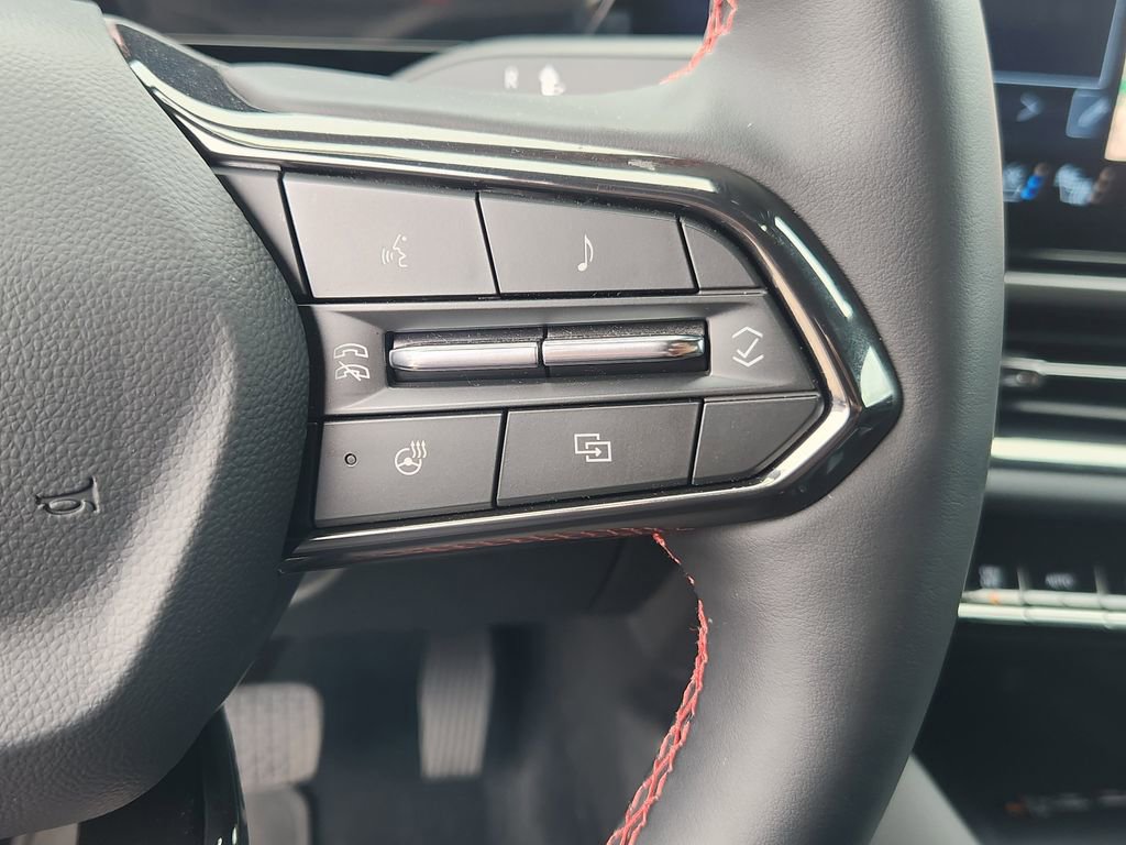 New 2025 Chevrolet Equinox EV RS w/ Active Safety Package 3 image 30