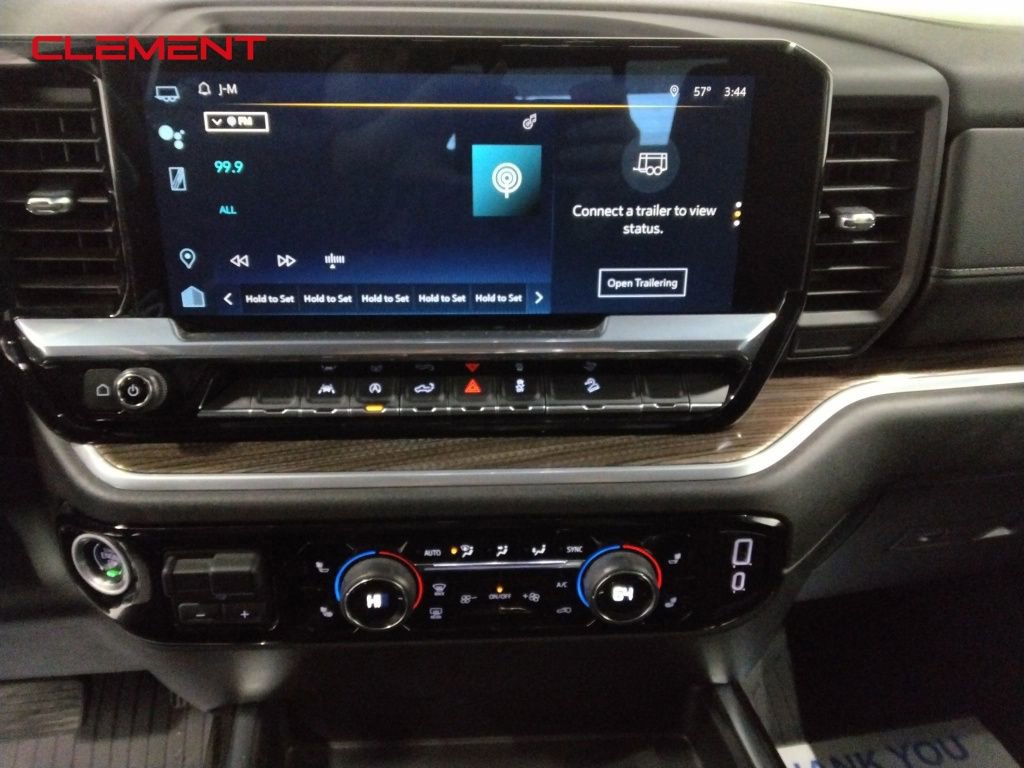 Used 2023 Chevrolet Silverado 1500 RST image 16