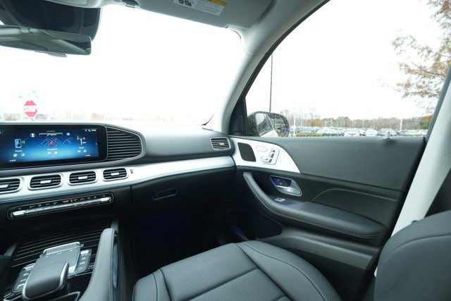 Certified 2025 Mercedes-Benz GLE 450e 4MATIC image 22