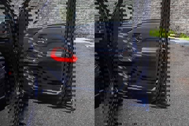 Used 2022 Nissan Frontier PRO-4X w/ Off-Road Protection Package image 13