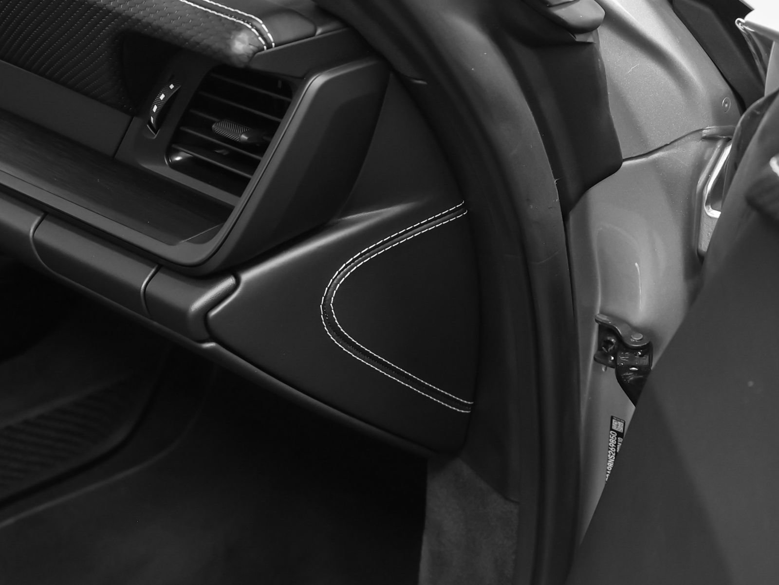 Certified 2022 Porsche 911 GT3 RWD image 36