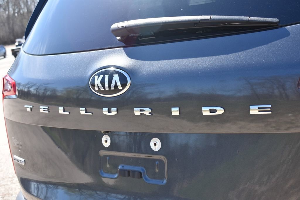 Used 2021 Kia Telluride LX image 17