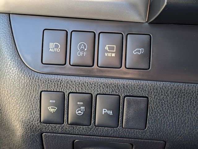 Used 2018 Toyota Highlander Limited Platinum image 24