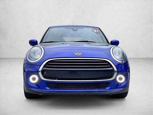 Used 2021 MINI Cooper 4-Door Hardtop image 3