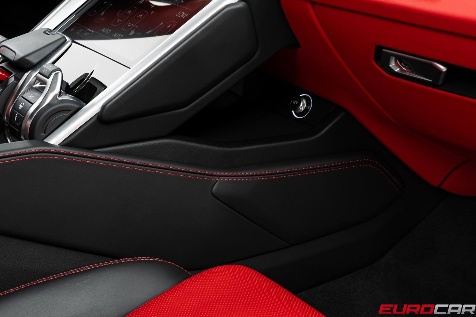 Used 2022 Lamborghini Urus image 36