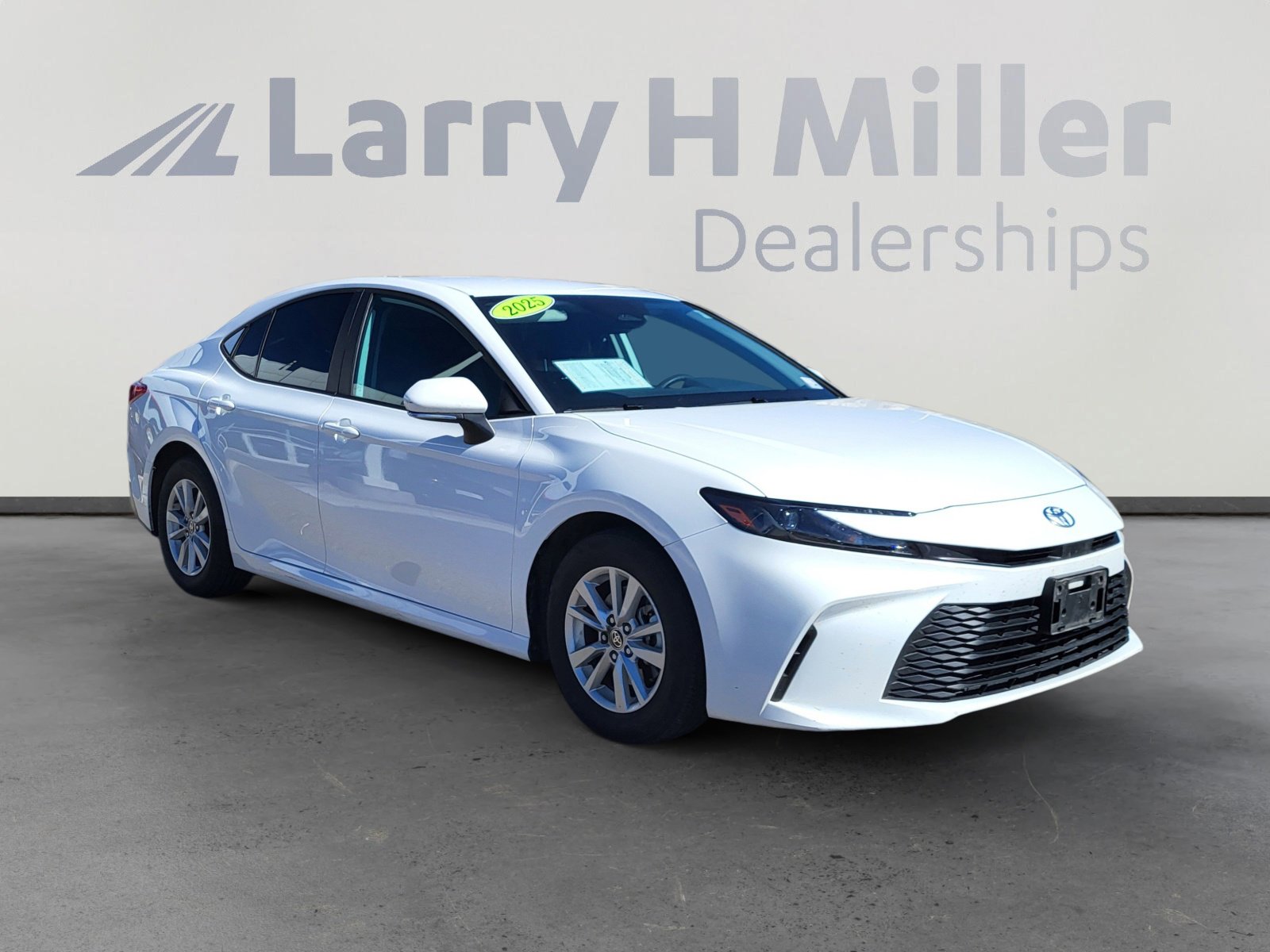 Certified 2025 Toyota Camry LE image 12