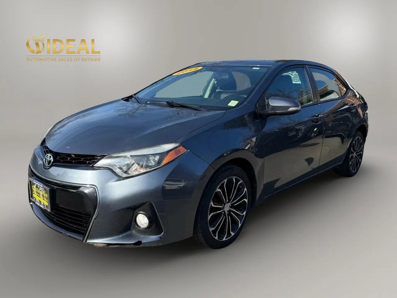 Used 2015 Toyota Corolla S image 3