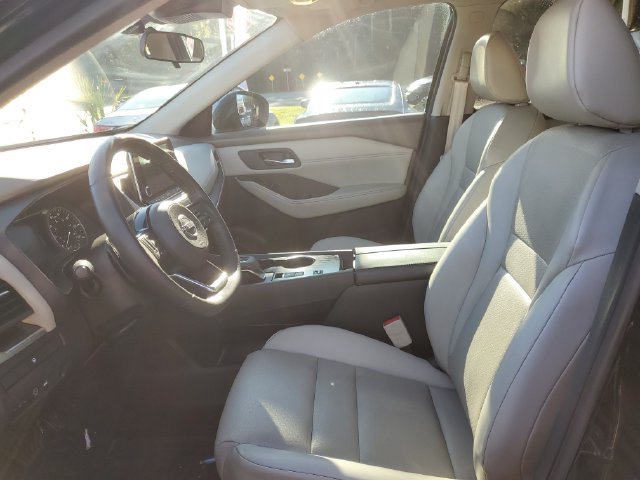 Certified 2023 Nissan Rogue SV w/ SV Premium B Package FWD image 14