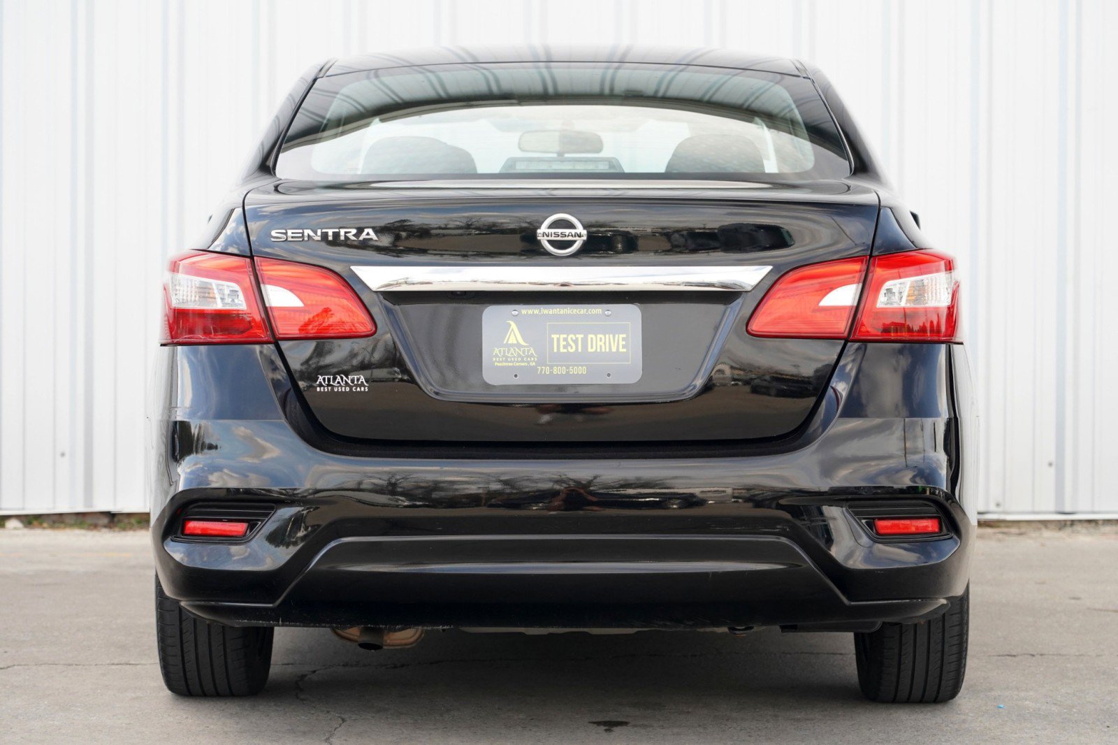 Used 2018 Nissan Sentra S image 10