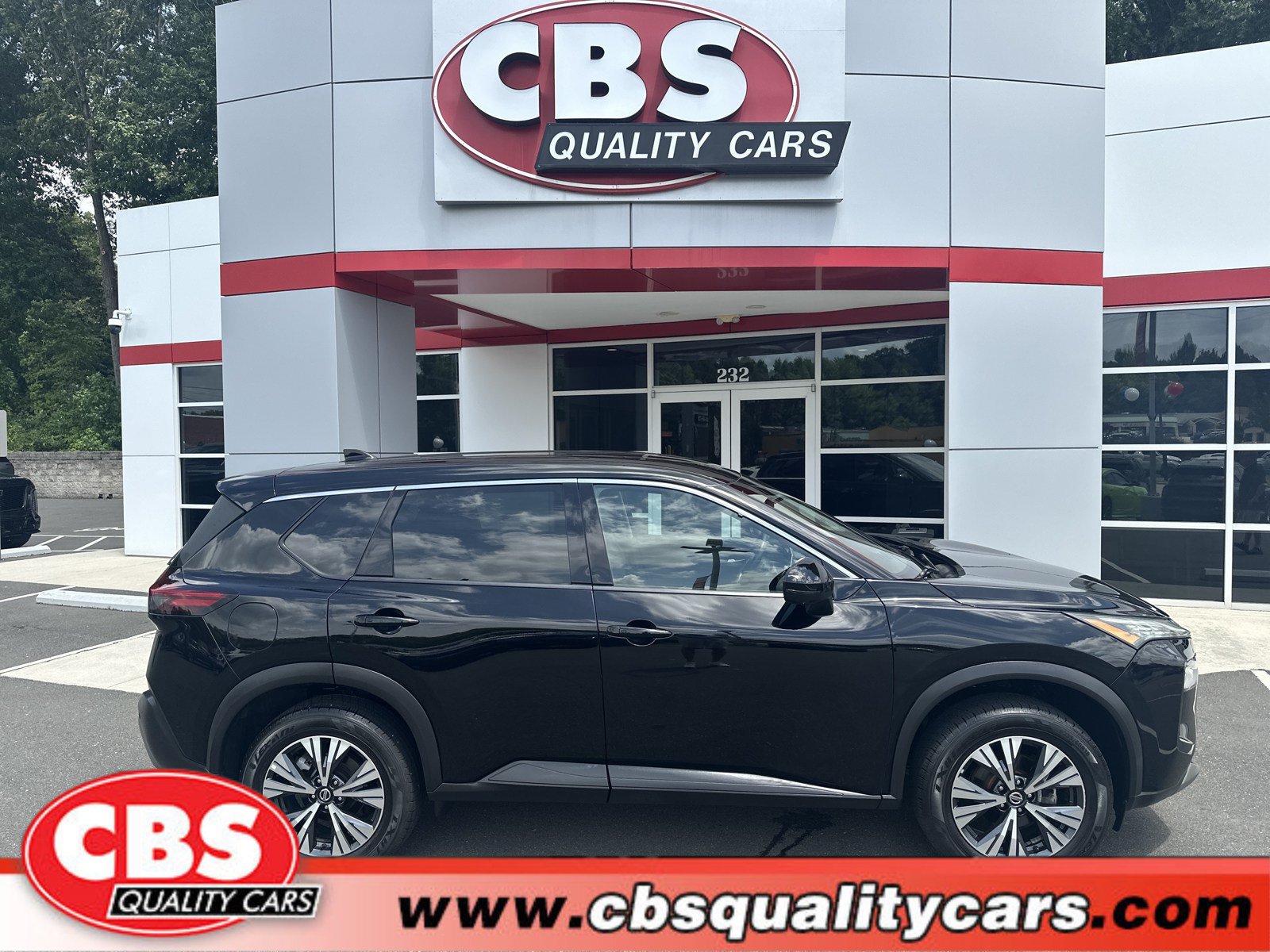 Used 2021 Nissan Rogue SV AWD/4WD image 1