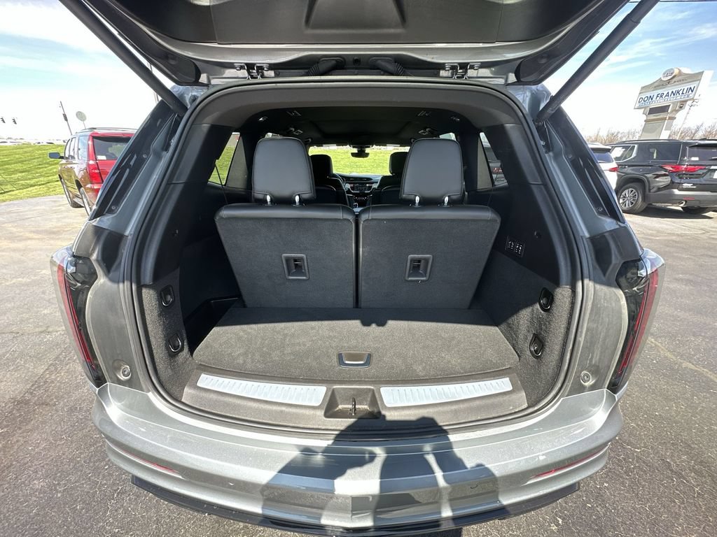 Used 2024 Cadillac XT6 Sport w/ LPO, ONYX Package AWD/4WD image 25