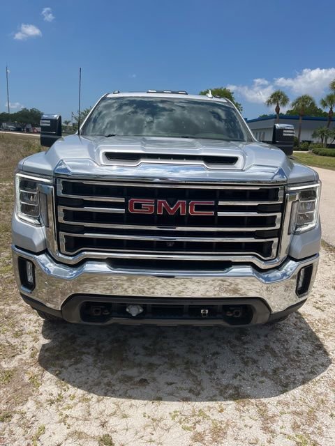 Used 2022 GMC Sierra 2500 SLT w/ SLT Premium Package AWD/4WD image 2