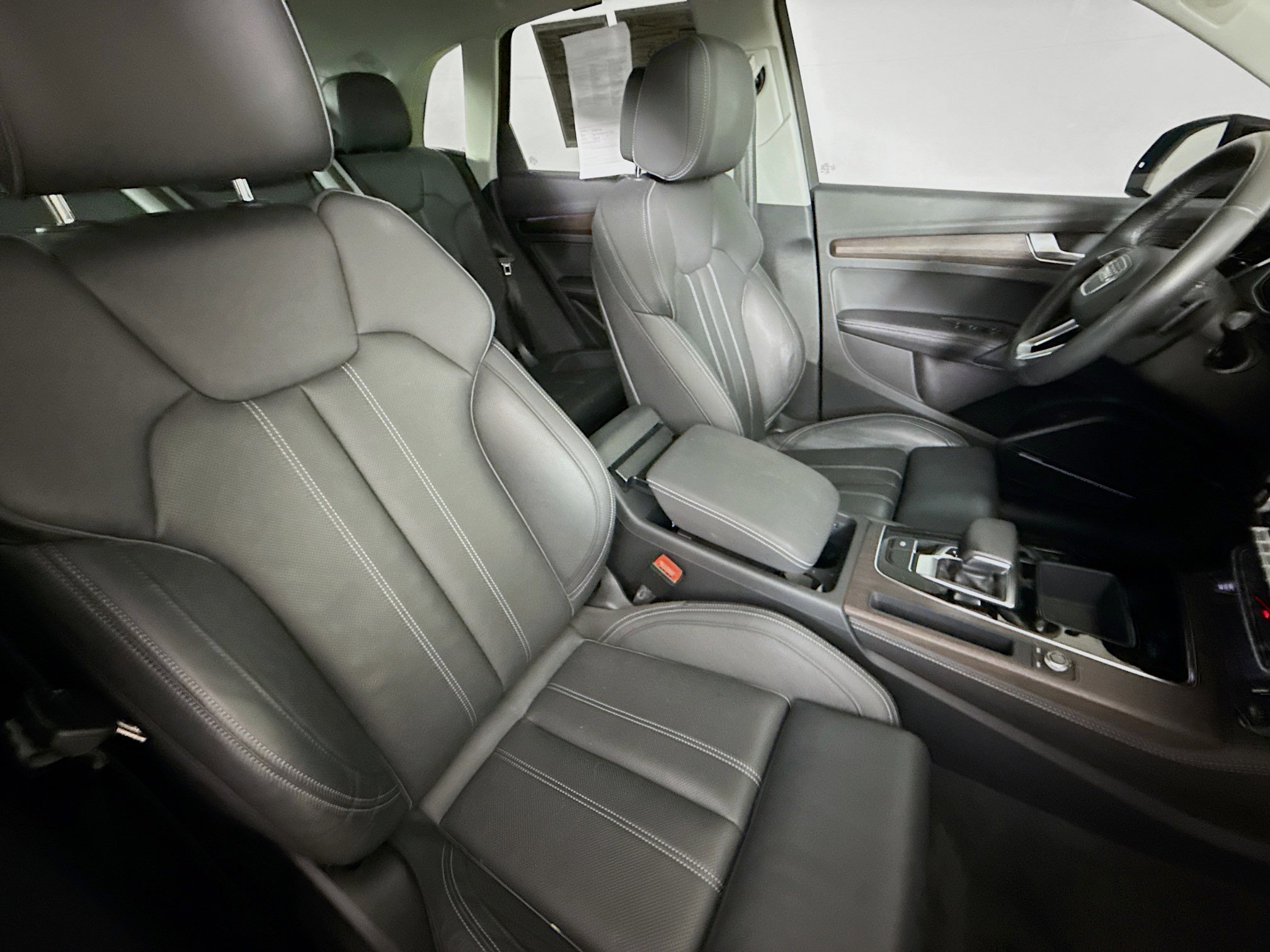 Used 2022 Audi Q5 2.0T Prestige w/ Prestige Package image 37