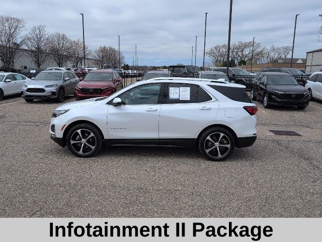 Used 2023 Chevrolet Equinox Premier image 3
