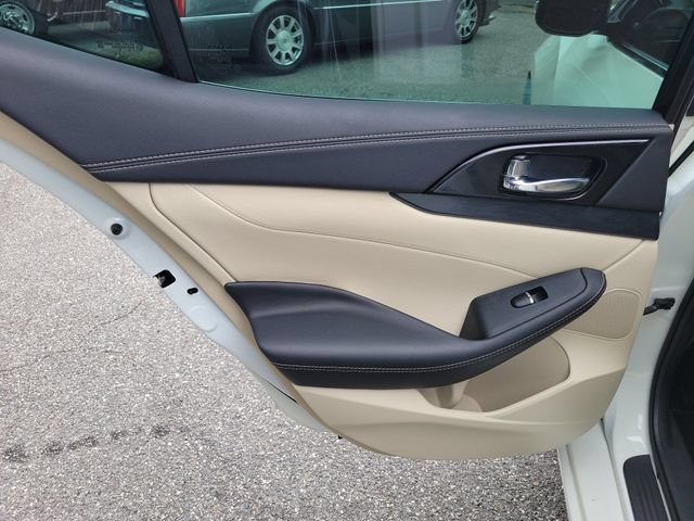 Used 2021 Nissan Maxima Platinum w/ Sport Mat Group FWD image 12