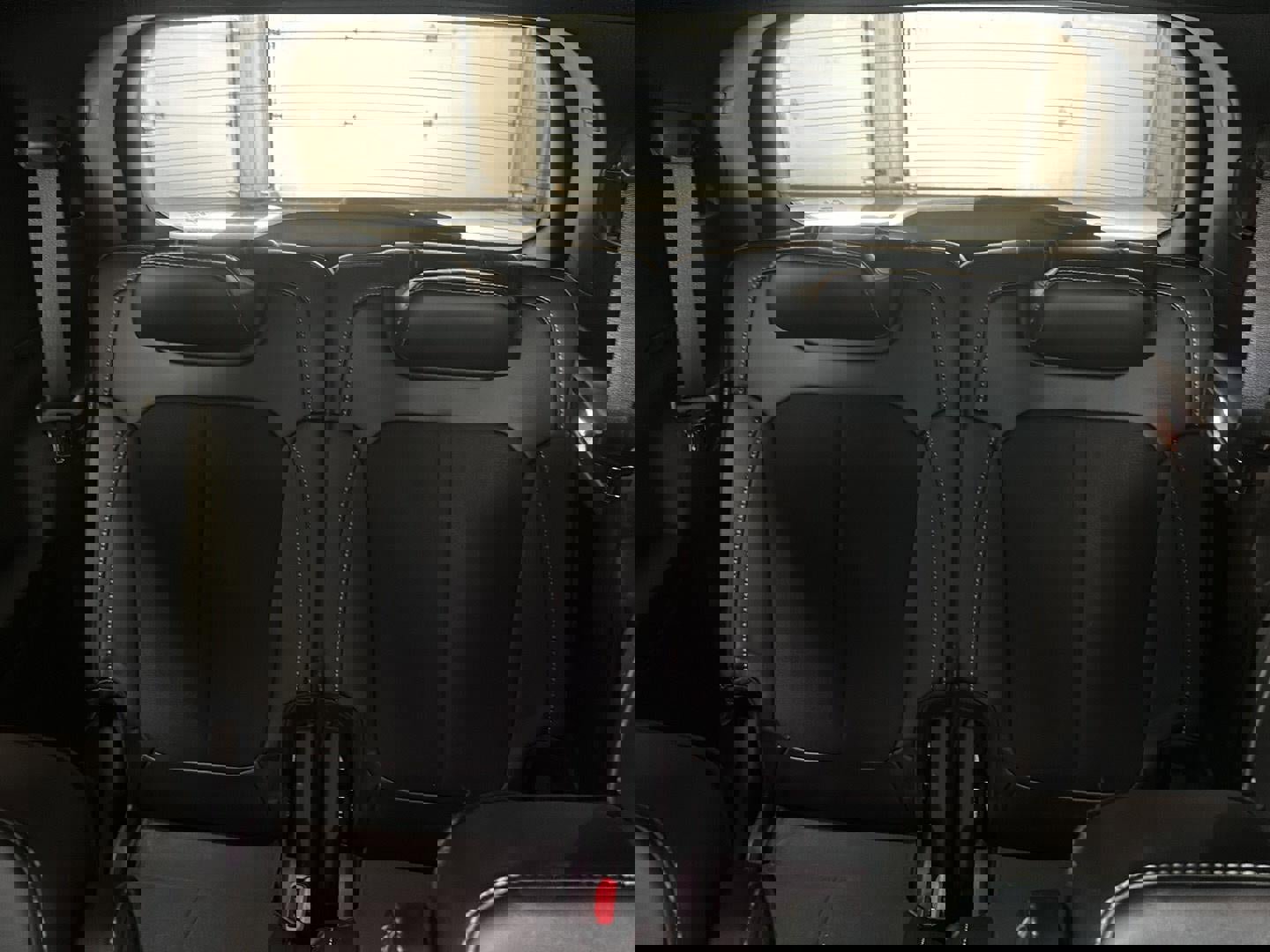 Used 2024 Jeep Grand Cherokee L Altitude image 15