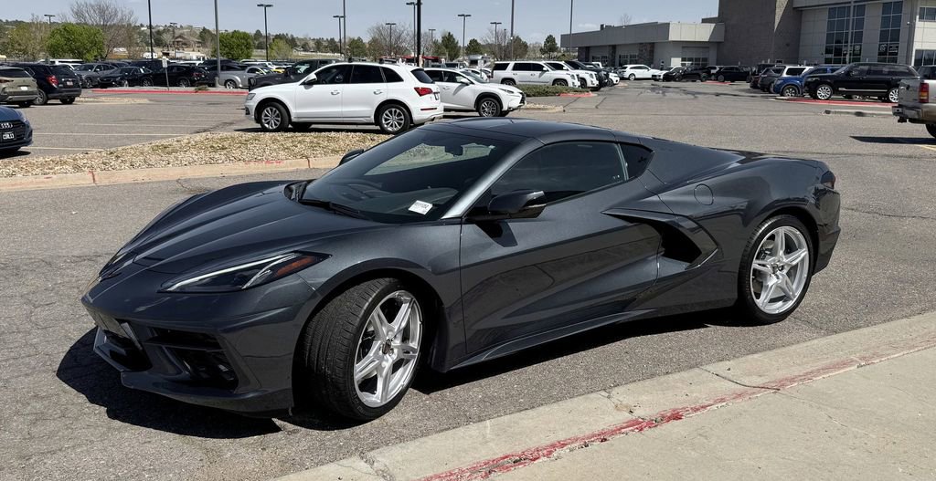 Used 2021 Chevrolet Corvette Stingray Coupe w/ 1LT RWD image 4