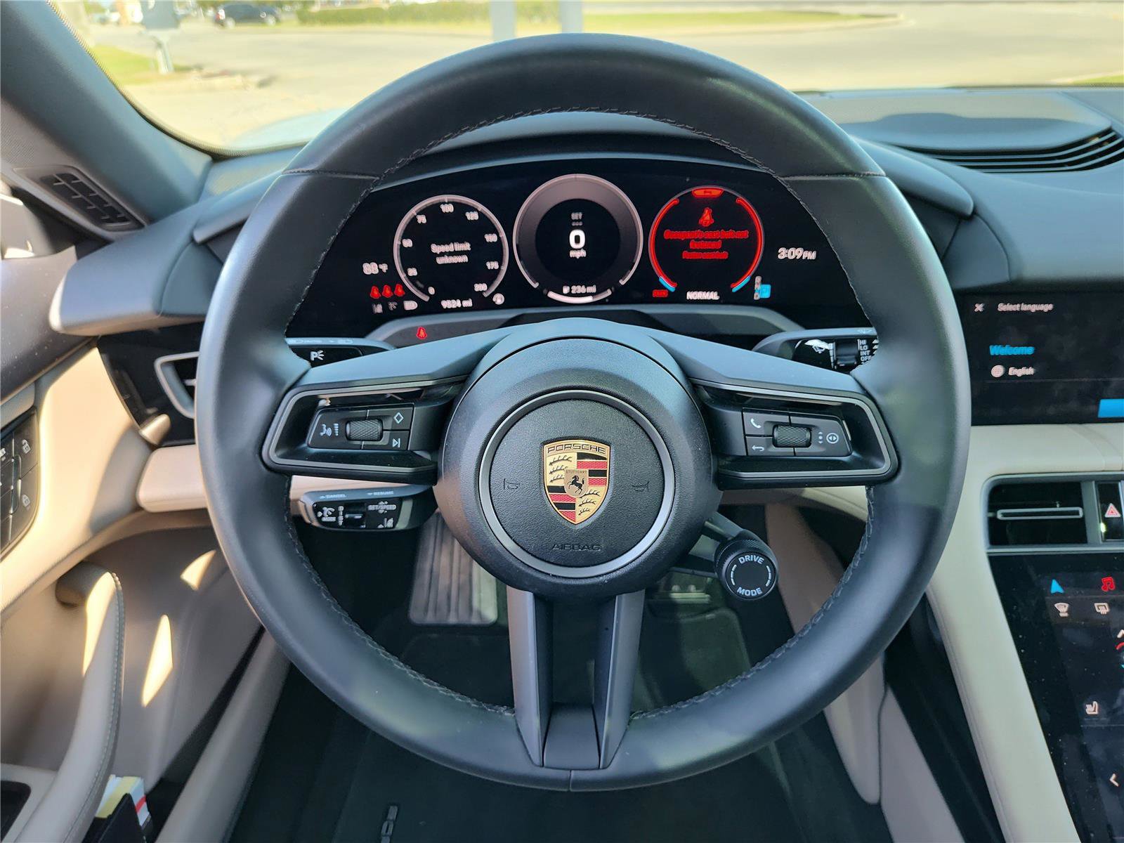 Used 2025 Porsche Taycan image 16