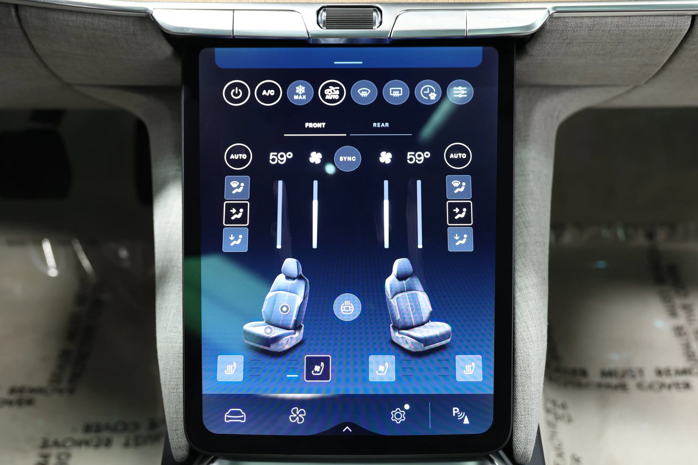 Used 2023 Lucid Air Grand Touring image 35