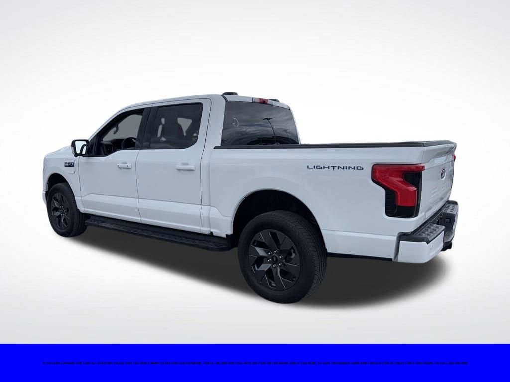 Used 2025 Ford F150 Lightning Flash AWD/4WD image 3