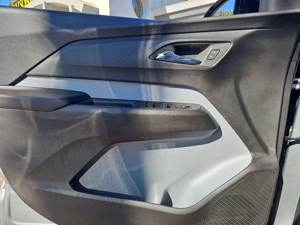 New 2027 Chevrolet Bolt RS w/ Technology Package image 26