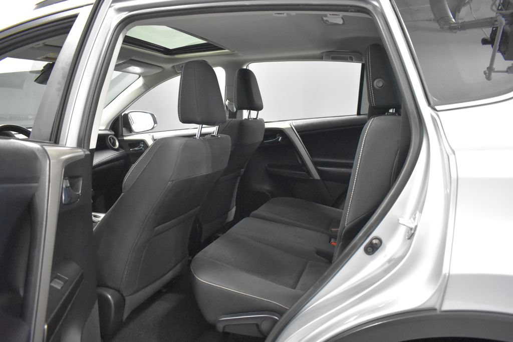 Used 2018 Toyota RAV4 XLE w/ Plus Extra Value Package FWD image 33