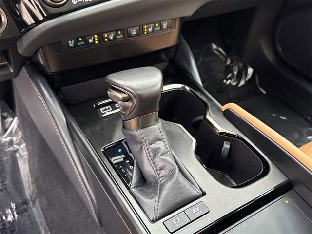 Certified 2025 Lexus ES 300h Ultra Luxury image 27