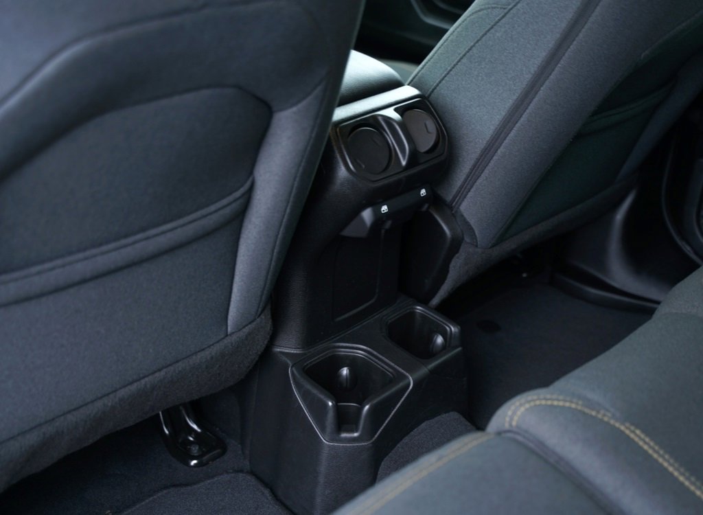 Used 2025 Jeep Wrangler Sport S image 26