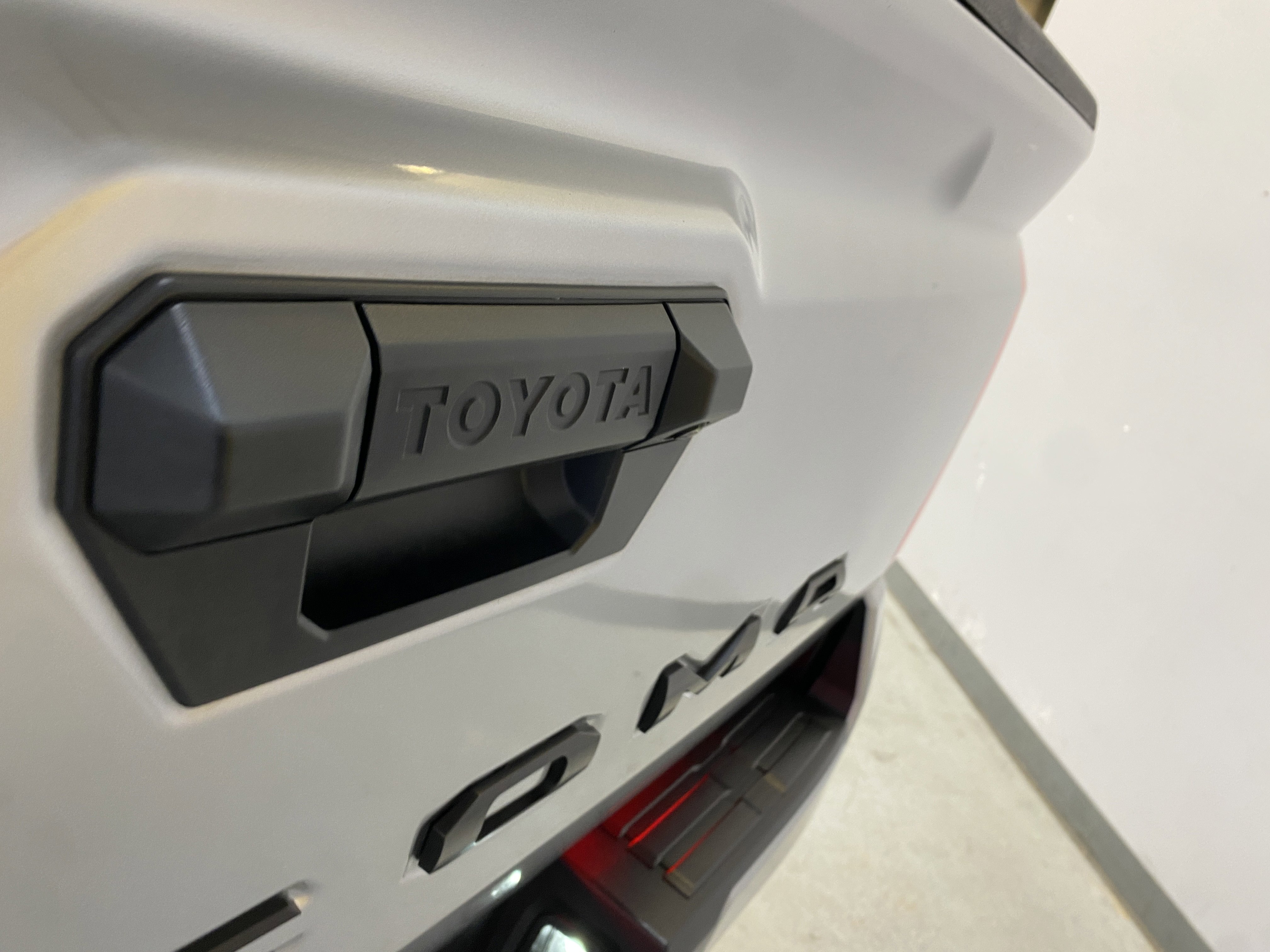 Used 2024 Toyota Tacoma SR5 image 18