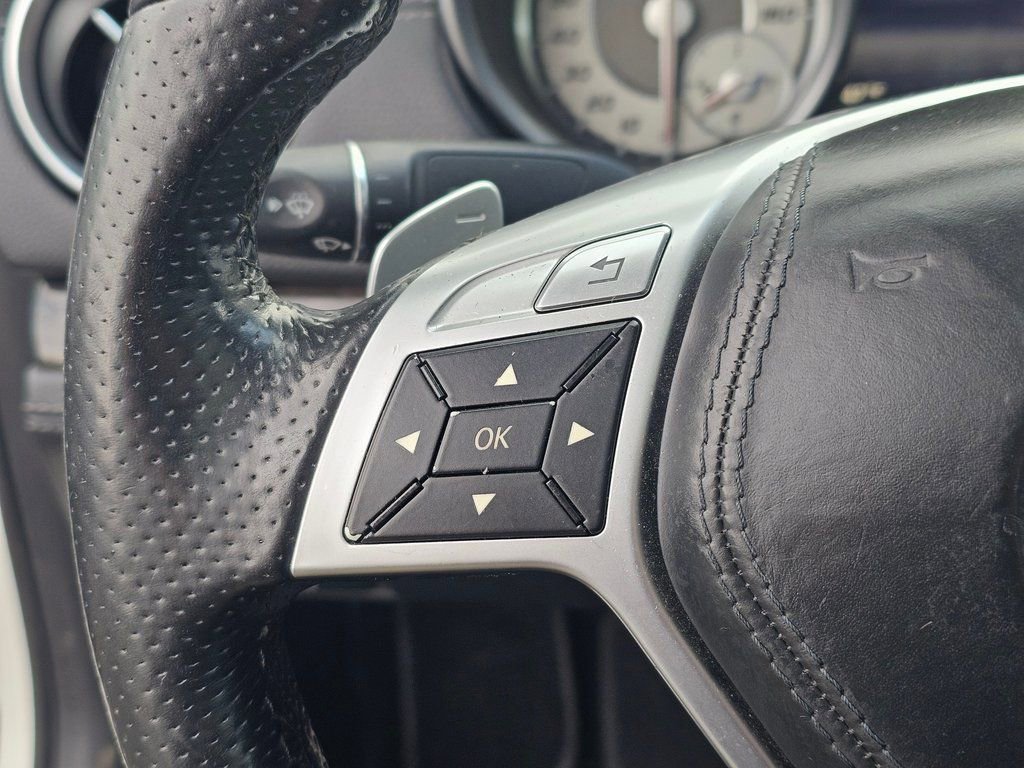 Used 2016 Mercedes-Benz SL 400 image 31