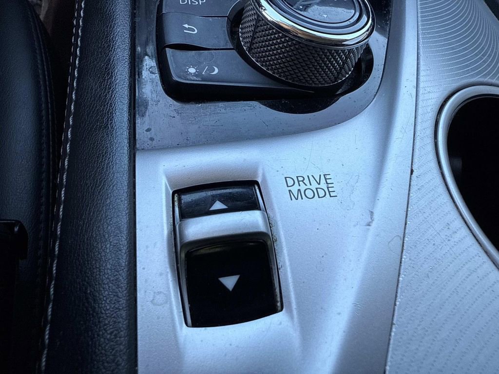 Used 2020 INFINITI Q50 Luxe image 35