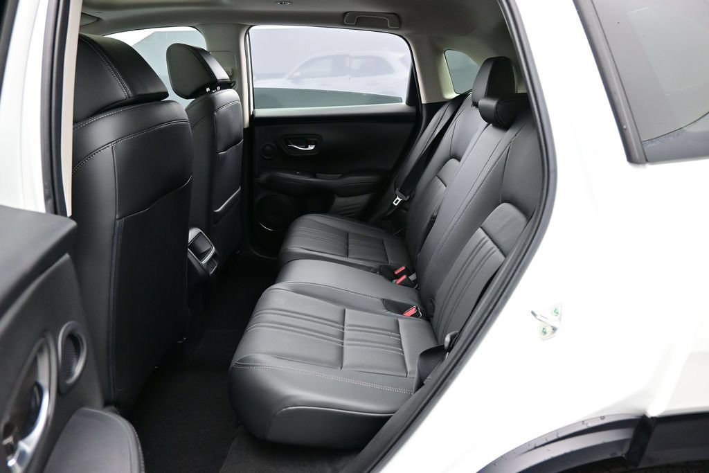 Used 2025 Honda HR-V EX-L image 24
