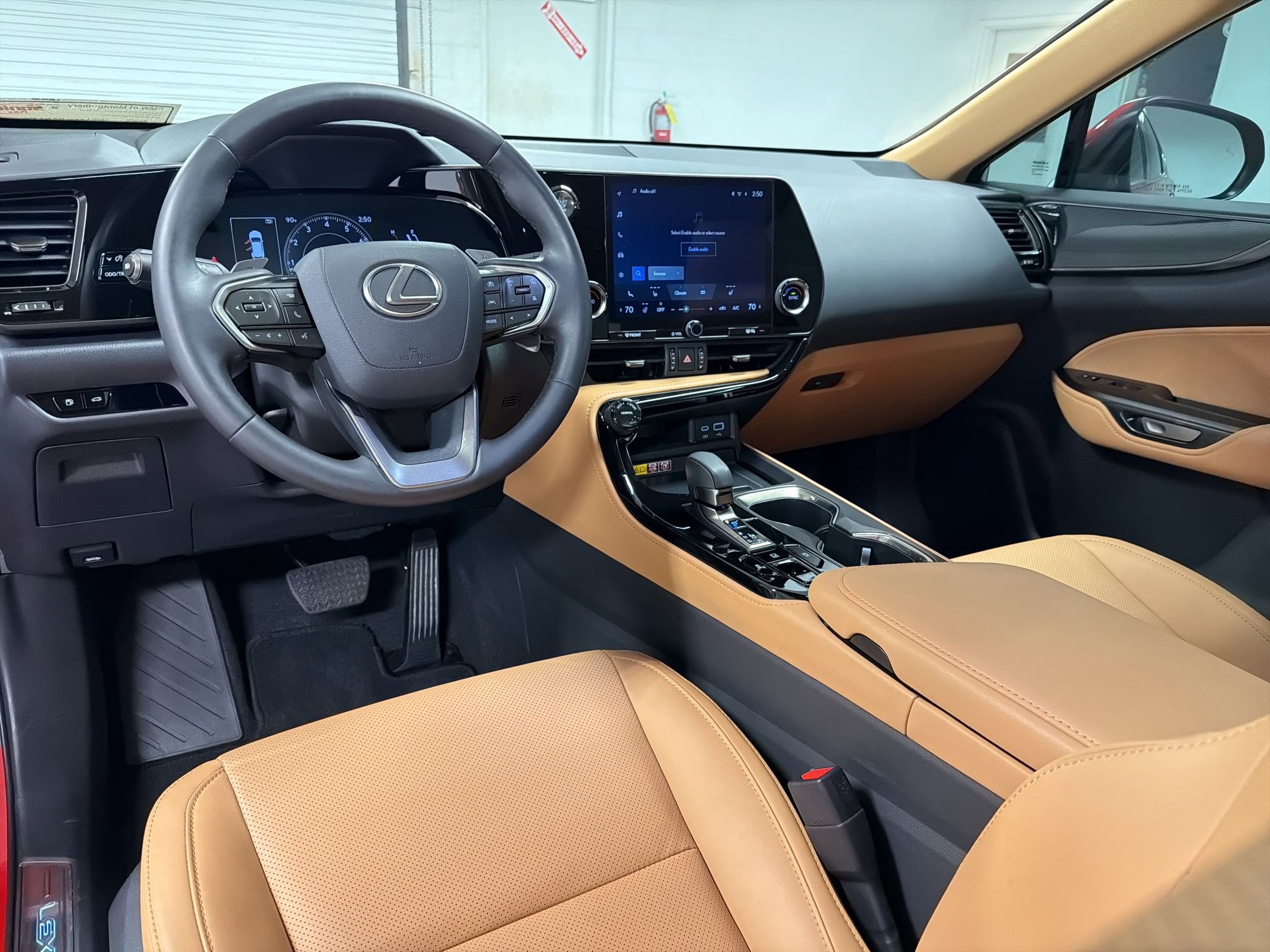 Used 2025 Lexus NX 250 FWD w/ Cold Area Package image 28