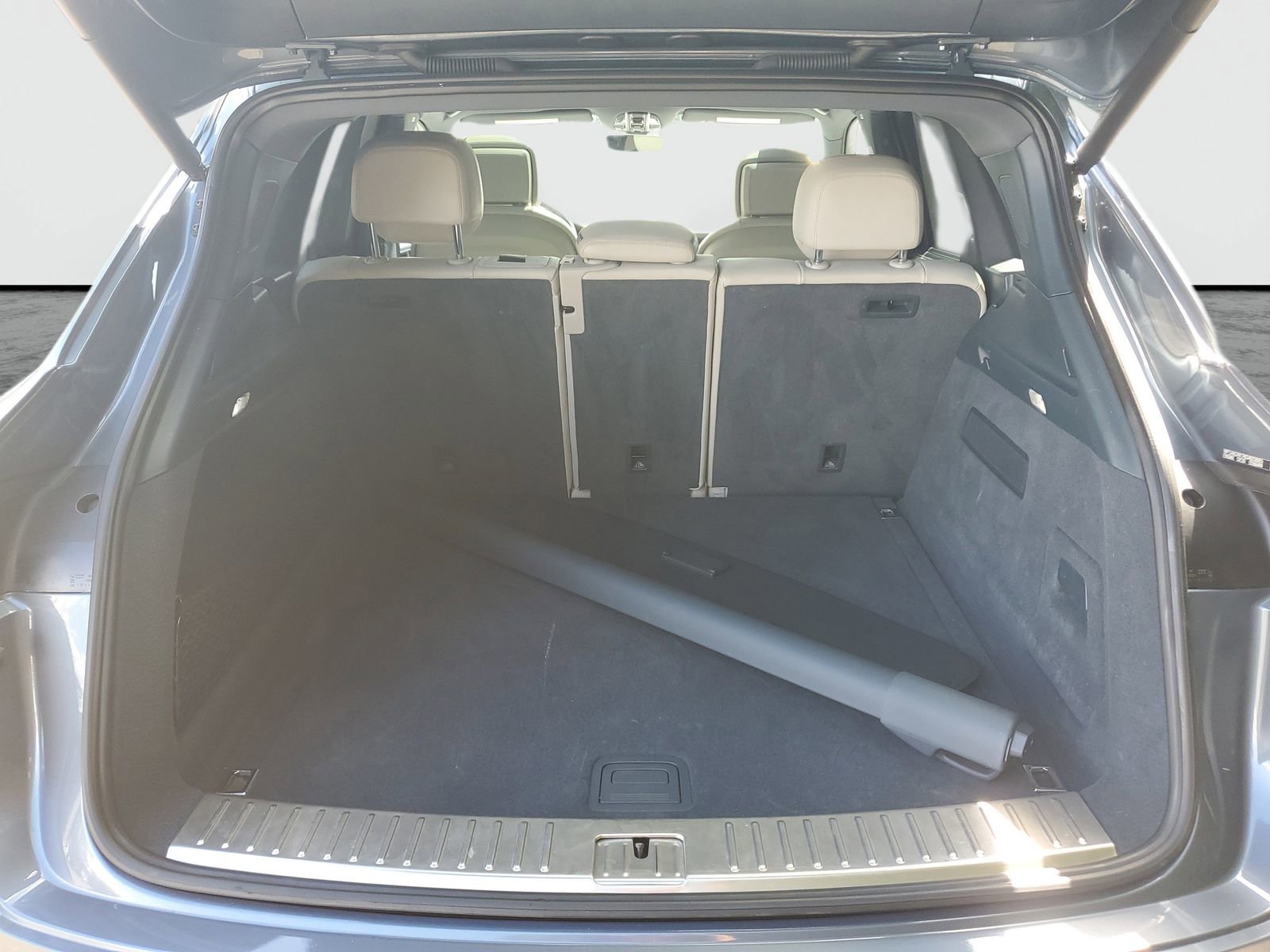 Used 2019 Porsche Cayenne image 7