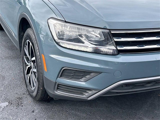 Used 2021 Volkswagen Tiguan SE image 10