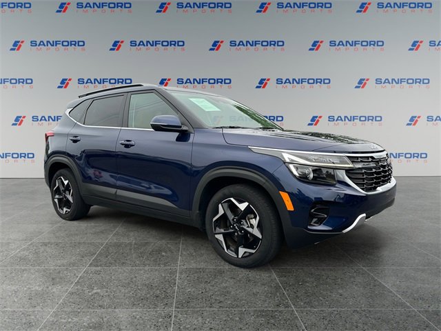Used 2024 Kia Seltos EX image 7