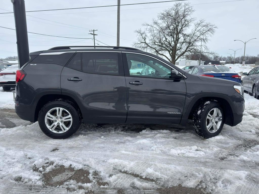 Used 2018 GMC Terrain SLE w/ Driver Convenience Package image 8