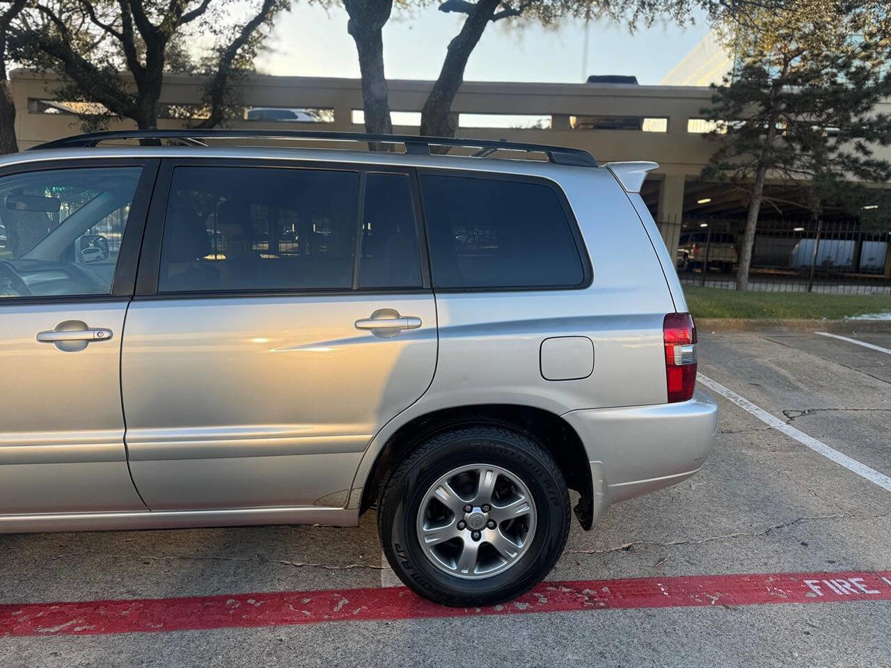 Used 2006 Toyota Highlander Sport image 4