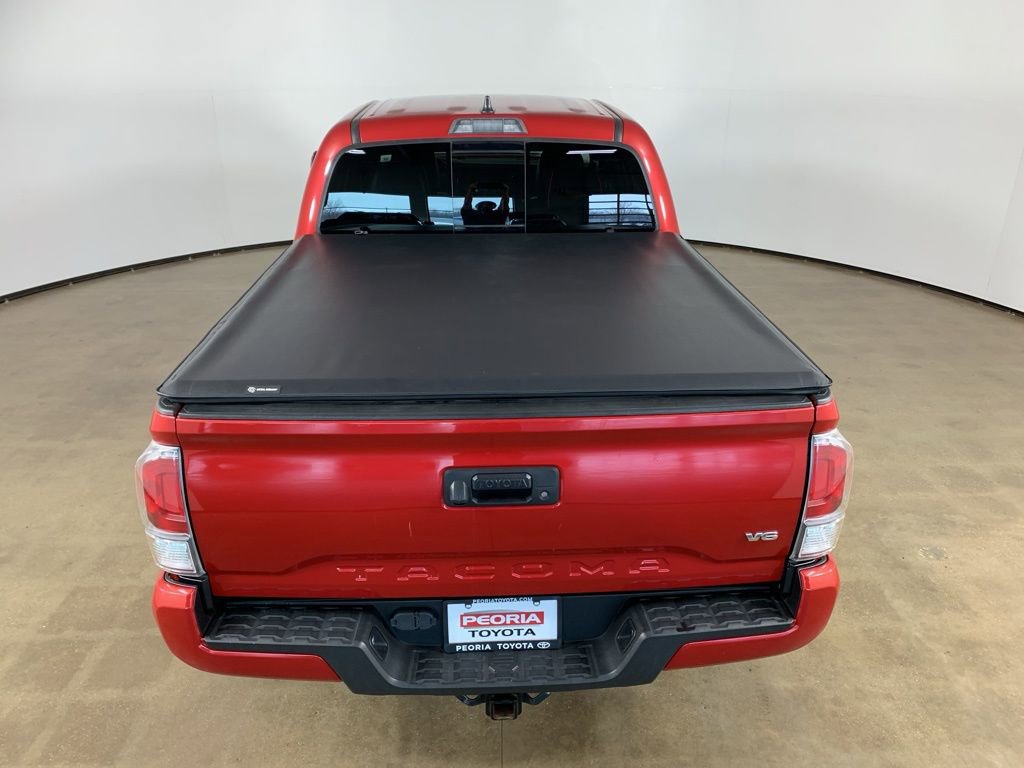 Used 2020 Toyota Tacoma TRD Sport image 11