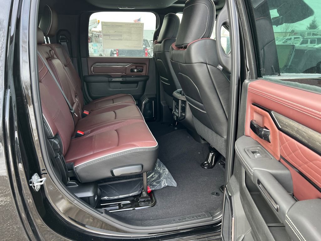 New 2026 RAM 3500 Limited AWD/4WD image 19